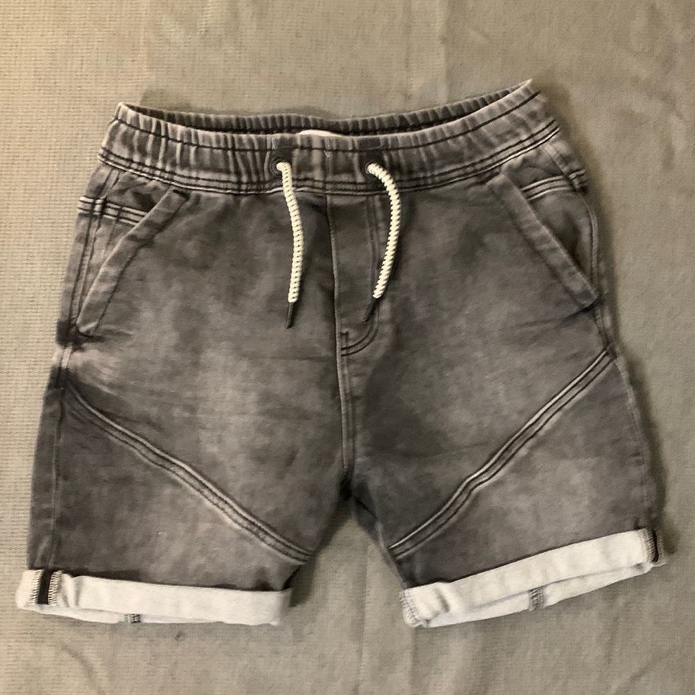 Zara men jeans shorts. Size medium / 31